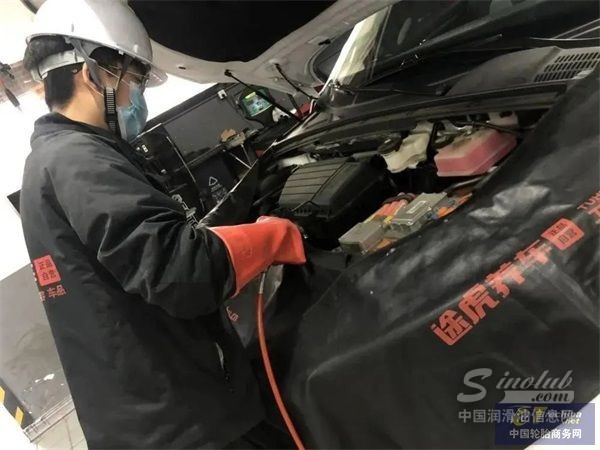 1671247307392618176821[1].jpg